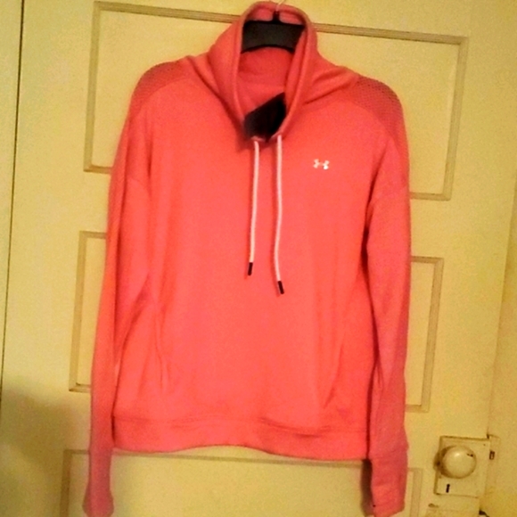 Under Armour Vibrant Pink Sweatshirt - Picture 1 of 5
